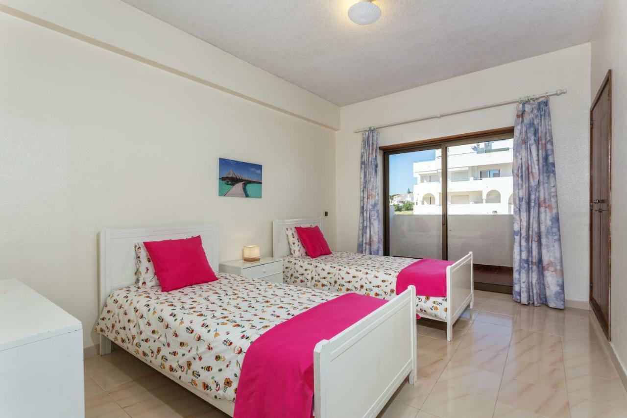 Andorinha 2 Bedroom Apart-Close To The Sea-Algarve Porches  Dış mekan fotoğraf