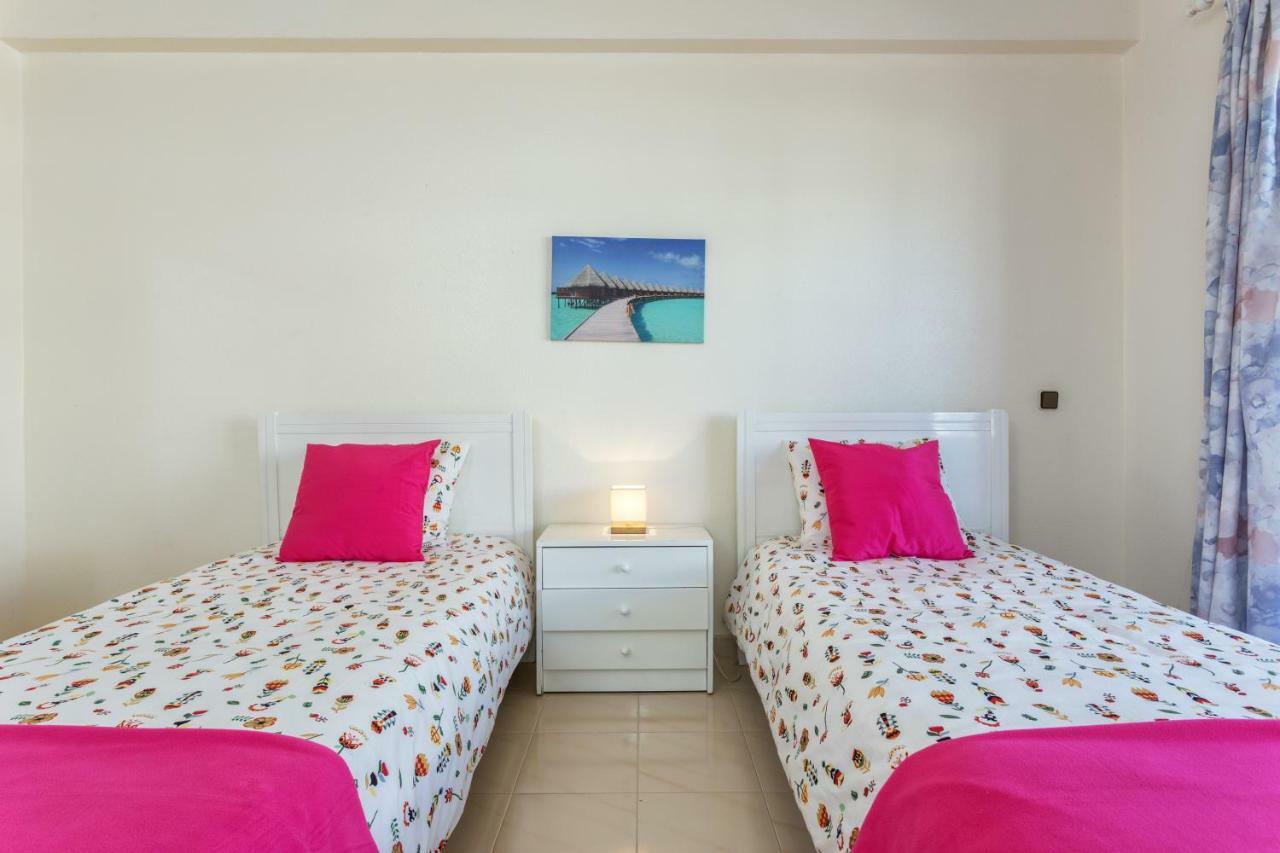 Andorinha 2 Bedroom Apart-Close To The Sea-Algarve Porches  Dış mekan fotoğraf